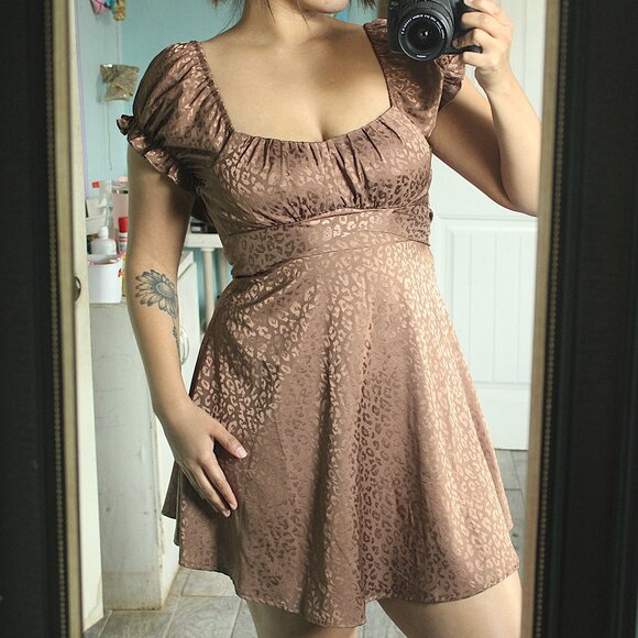 'Mi Ami' brown leopard print tie string baby doll a line mini dress - Picture 1 of 4